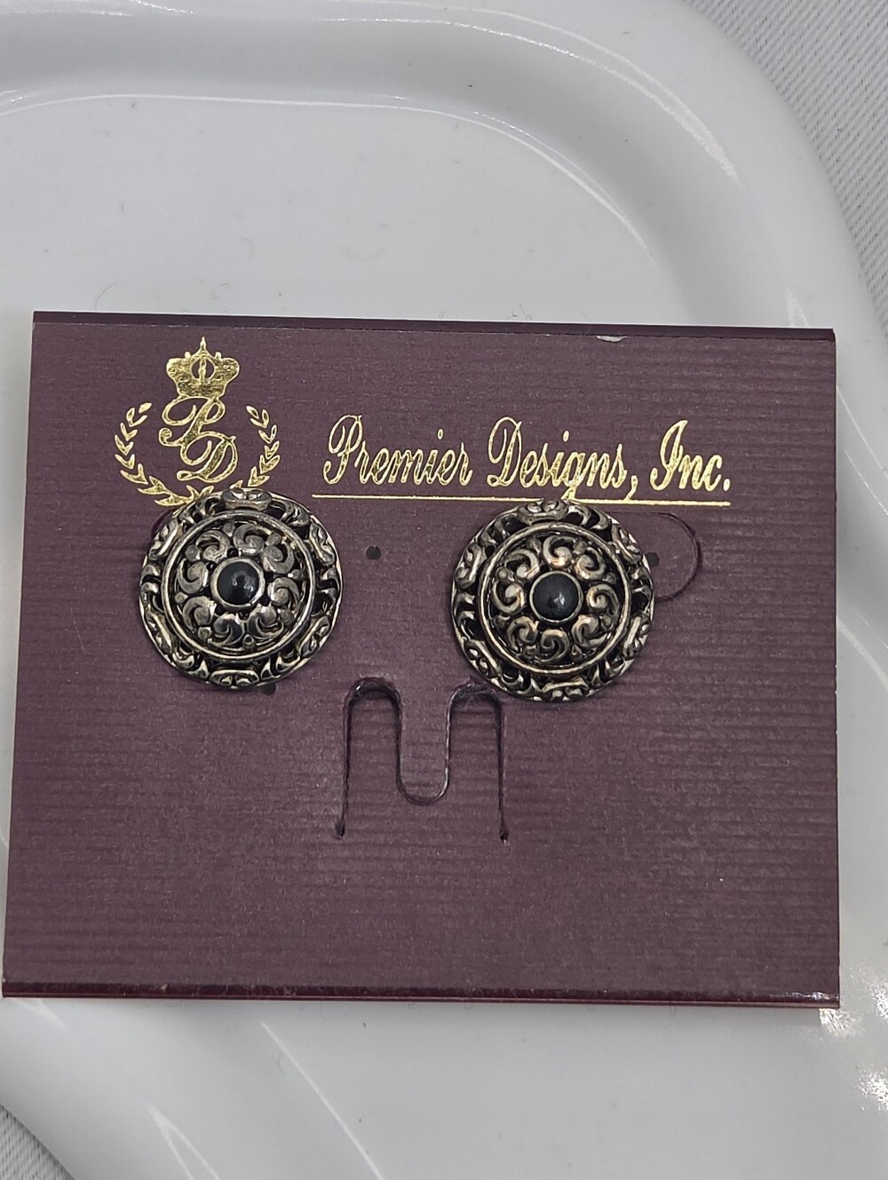 ✨ Premier Designs Queen Mother Antiqued Silver Filigree Stud Earrings NWT ✨